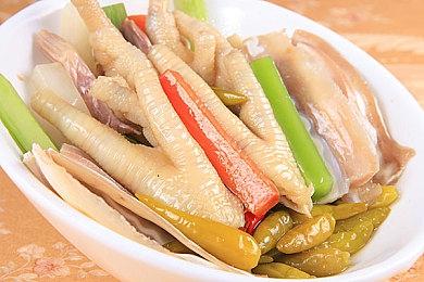 荒诞风格肉鸽幸存者FPS《吸血鬼猎人》发布更新